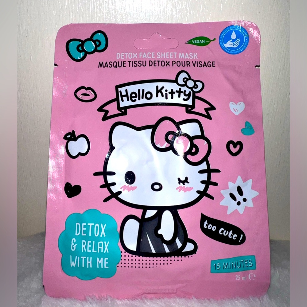Hello Kitty Bundle - Picture 8 of 12